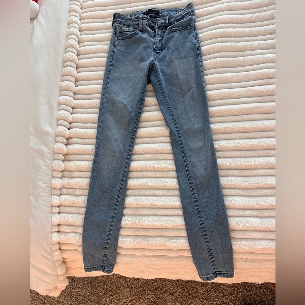 Women’s Slim Fit Blue Jeans